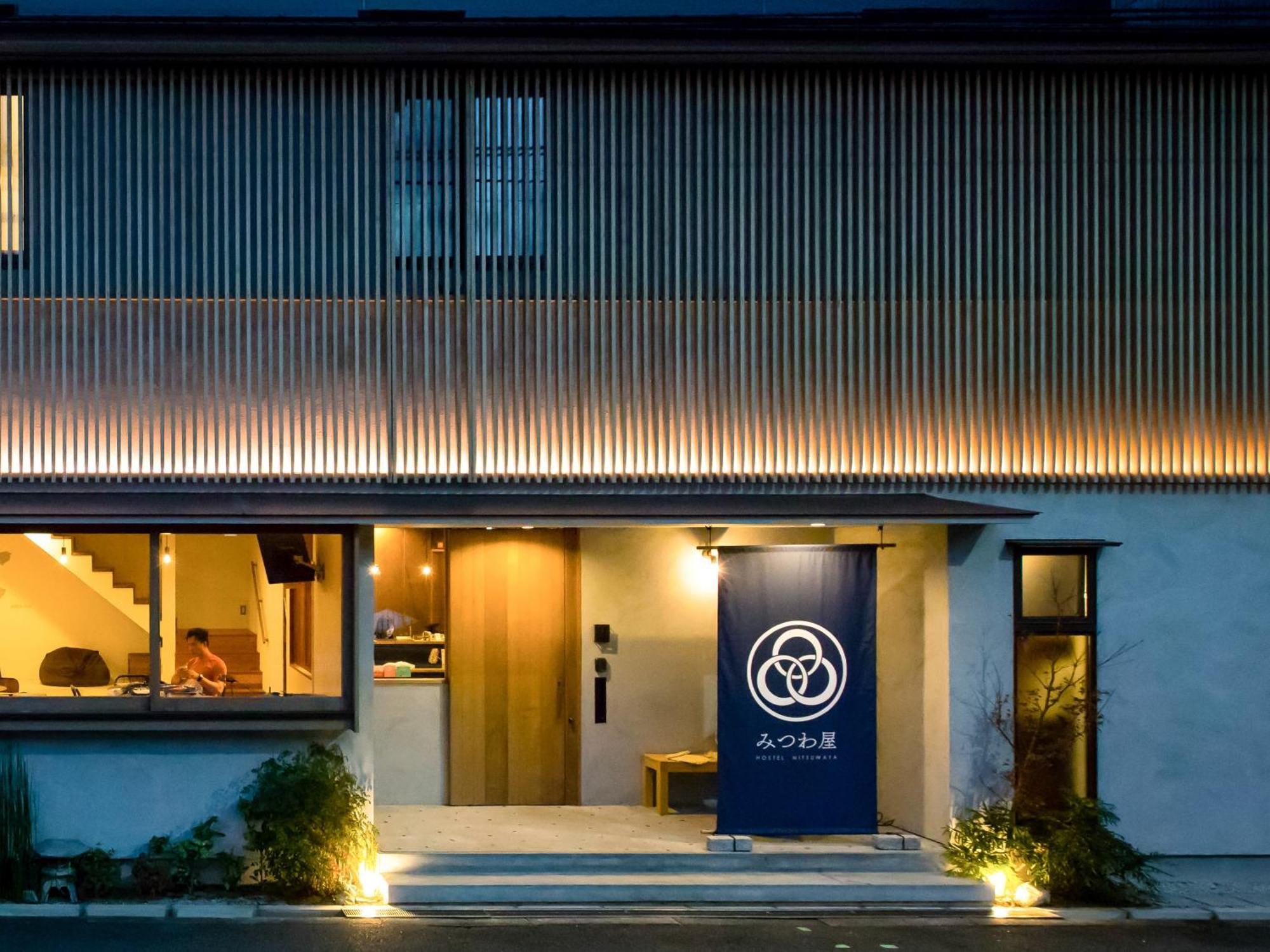 Hostel Mitsuwaya Osaka Eksteriør billede